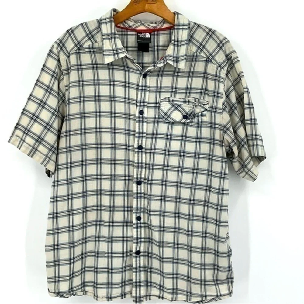 The North Face Mens Short Sleeve Plaid‎ Lightweight Button down Shirt Size XL M7